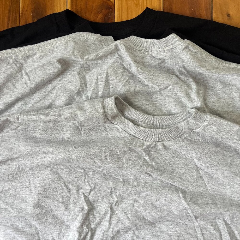 Basic T-Shirt Bundle - Picture 2 of 3